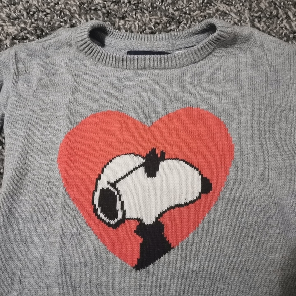Snoopy Sweater Dress from Gap Kids Peanuts Collection in Grey. Size 4. - Picture 2 of 2